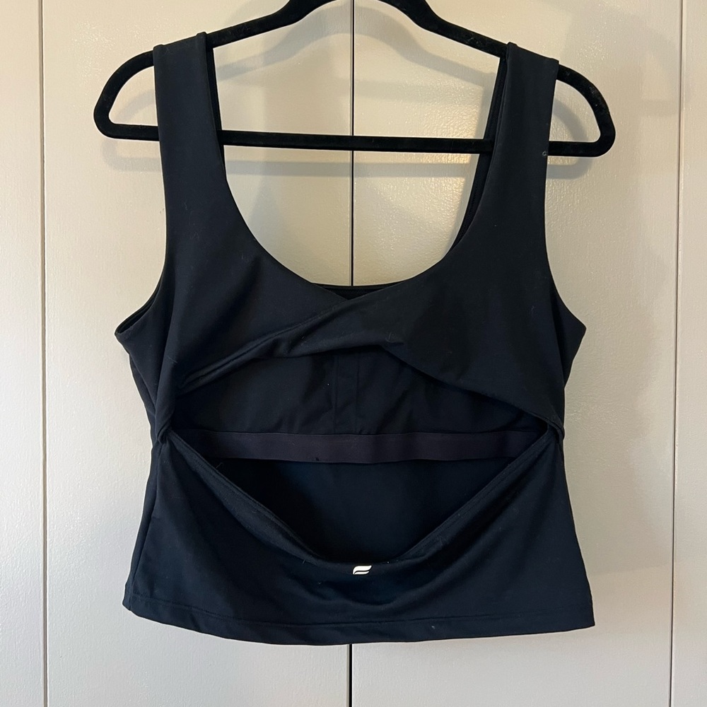 fabletics open back cropped tank top